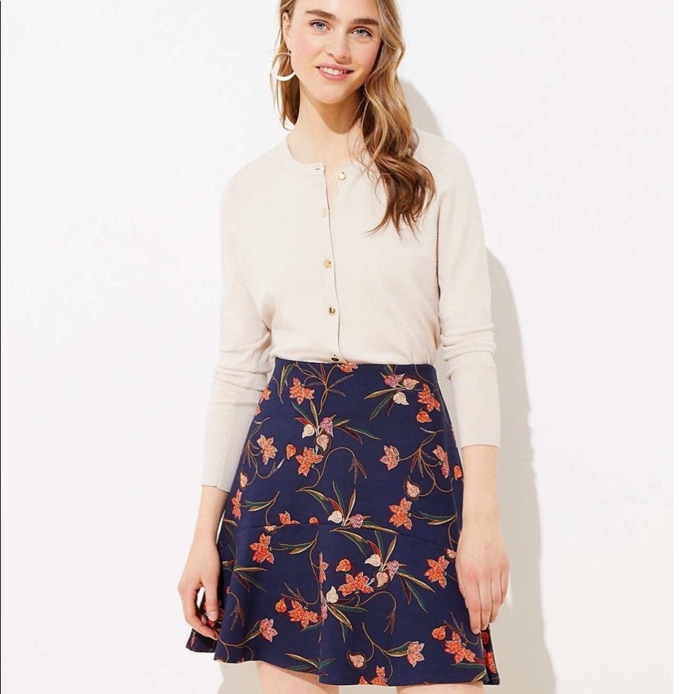 LOFT - Floral Ponte Flippy Skirt - Picture 1 of 7